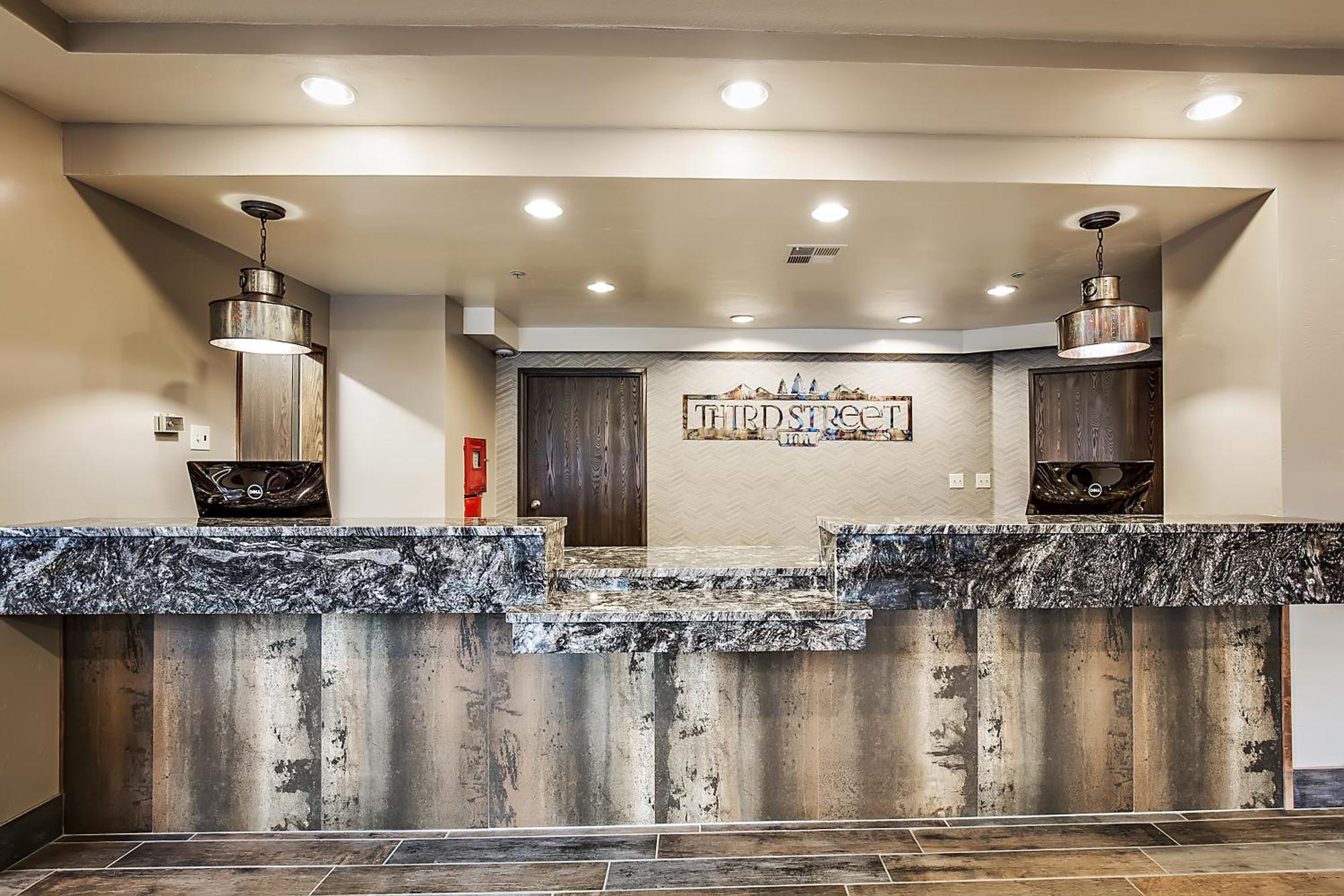 Third Street Inn Маккол Екстериор снимка